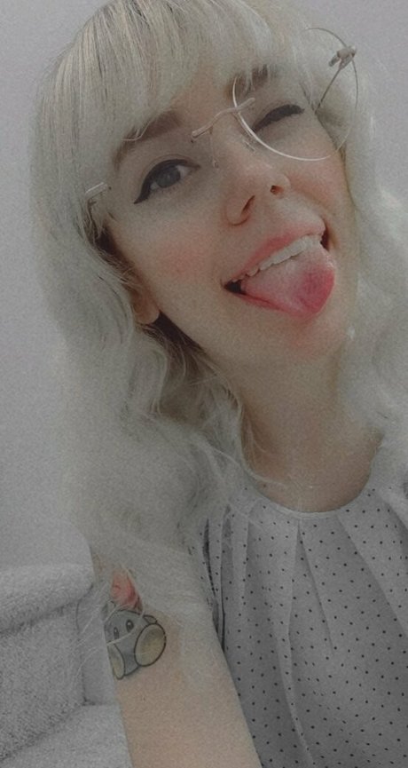 brattty succubus naked pornstar image