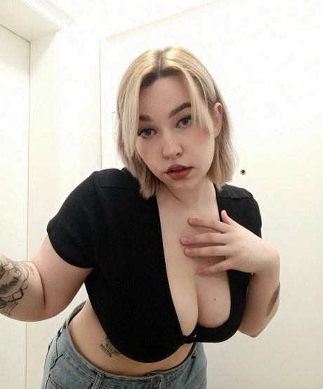 hiitsivyyy sex actress picture