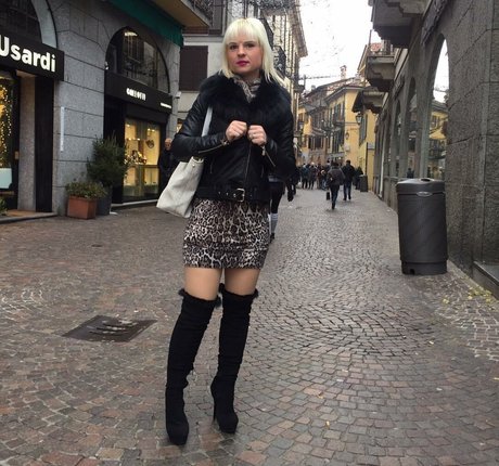 Anya87 star pictures