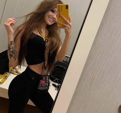 Justfoxii model perfect archive