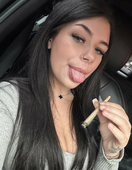 babyliv18 model art galleries