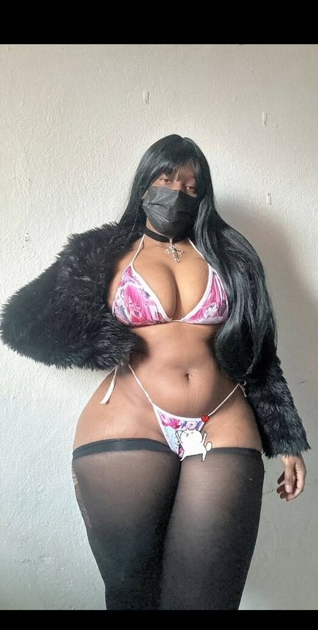 unholyybunnyy naked actress pic