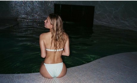 Chloe Nissanoff nice model image