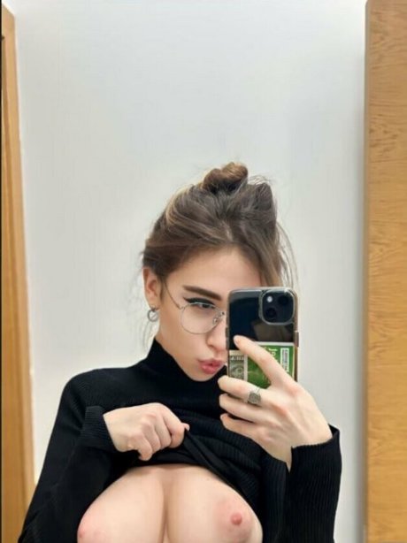 claudia nerdy perfect pornstar photo