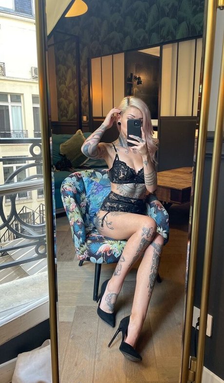 18 nude onlyfans nice pics