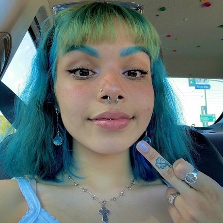 nosheylin model sex pictures