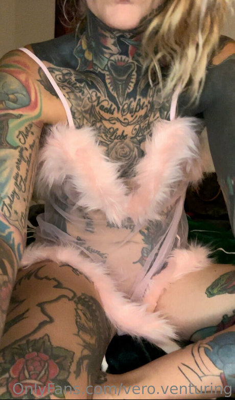 Vero Venturing pornstar adult img