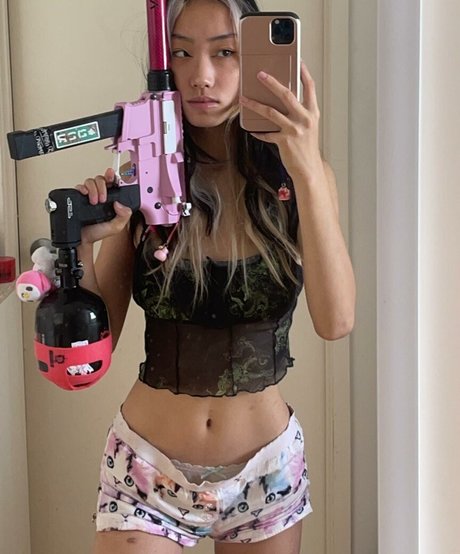 Smolkcqze naked actress pic