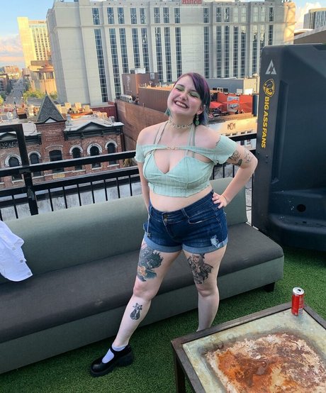 Trashabag top model pictures