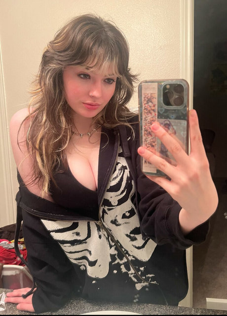 Waluiguigui art pornstar archive