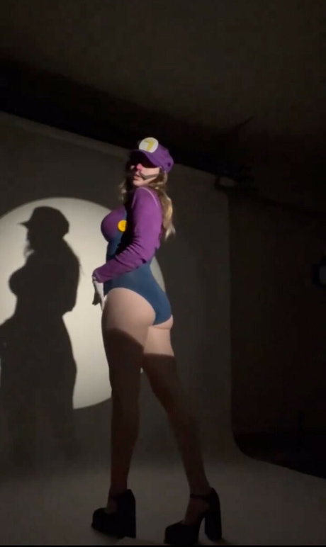 Waluiguigui nude actress images