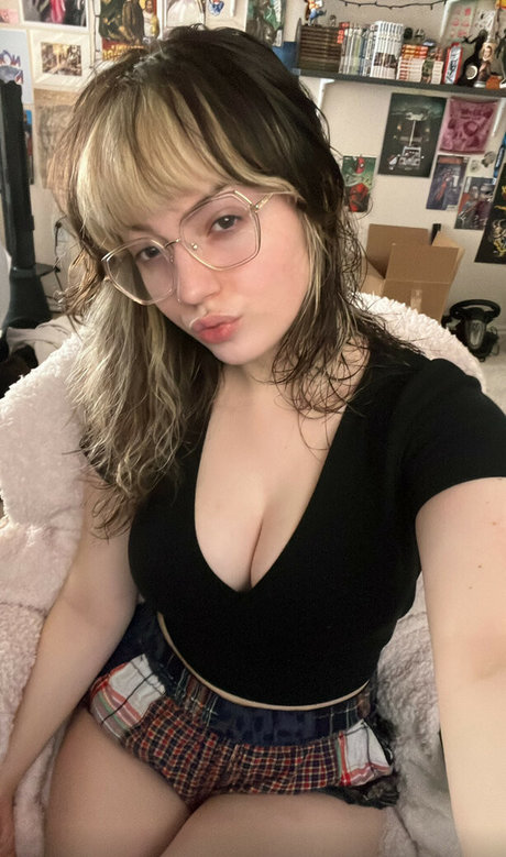 Waluiguigui xxx actress galleries