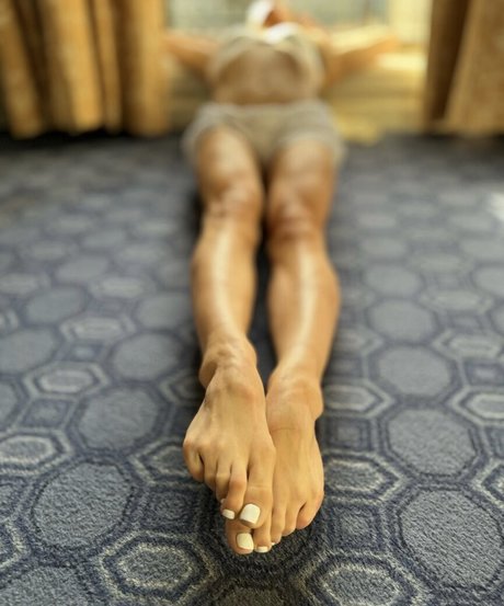 20 years old onlyfans free galleries