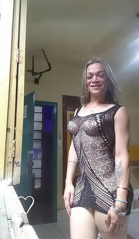 amateur blonde onlyfans art nude img