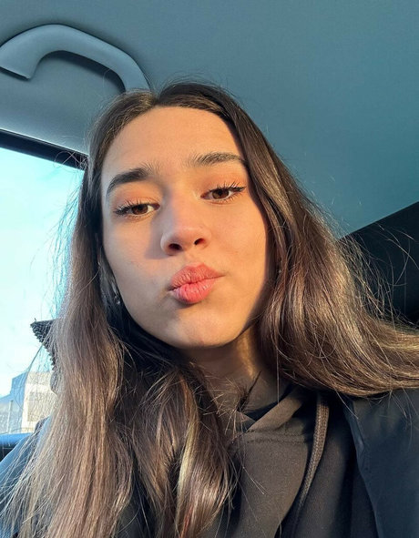 Mariemelons erotic star image