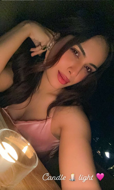 Nehhaa Malik model high quality img