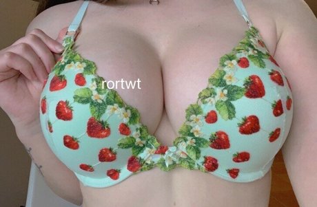 rortwt beautiful pornstar archive