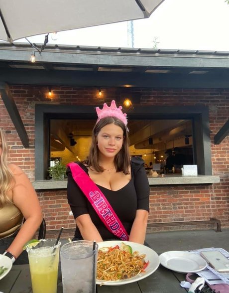 Rachel P adult star image