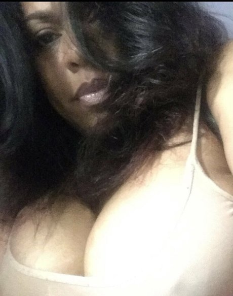 mature lingerie onlyfans hd picture