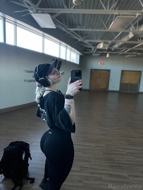 lips onlyfans hot sex img