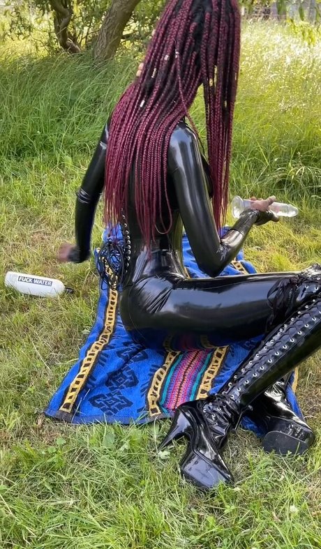 Sexmeat pornstar nude photos