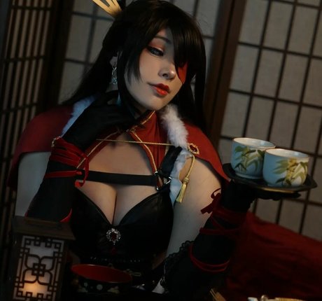 lilly time model exclusive photo