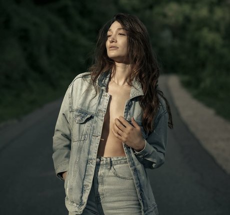 Shira Aizner beautiful pornstar pictures