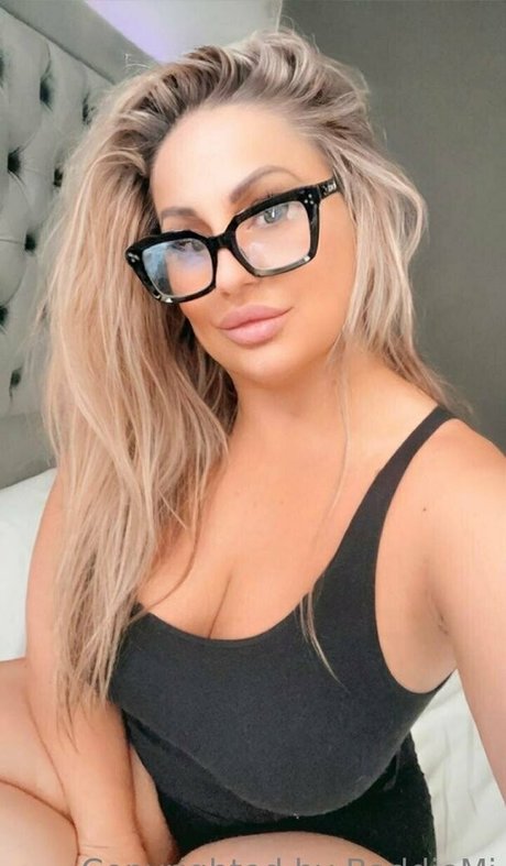 baddiemi free star image