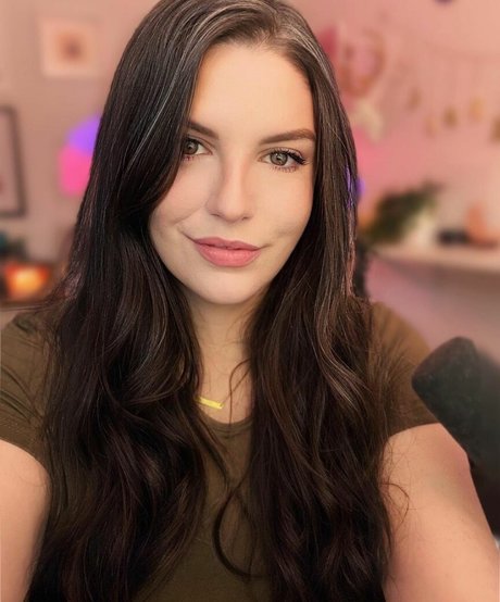 bbw hairy pussy onlyfans sexy naked picture