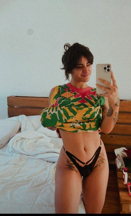 La Chilena hot pornstar pictures