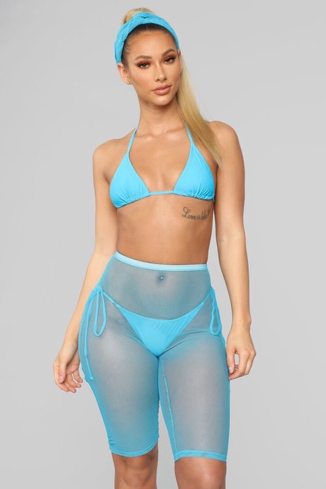 asian brunette onlyfans pornographic images