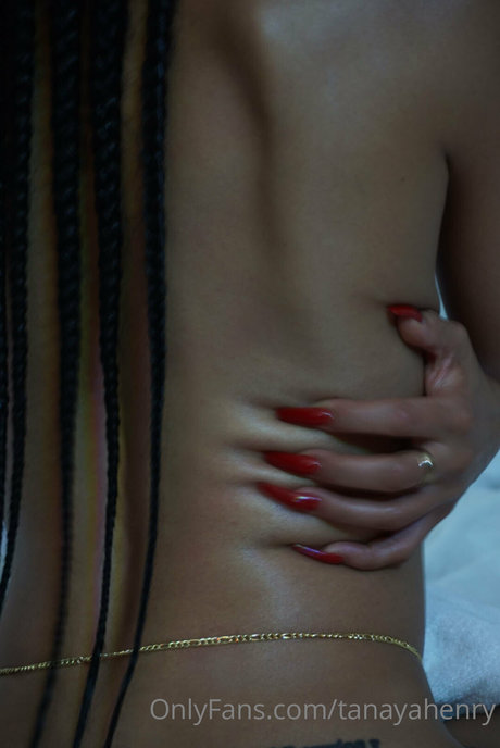 Tanaya Henry erotic pornstar archive