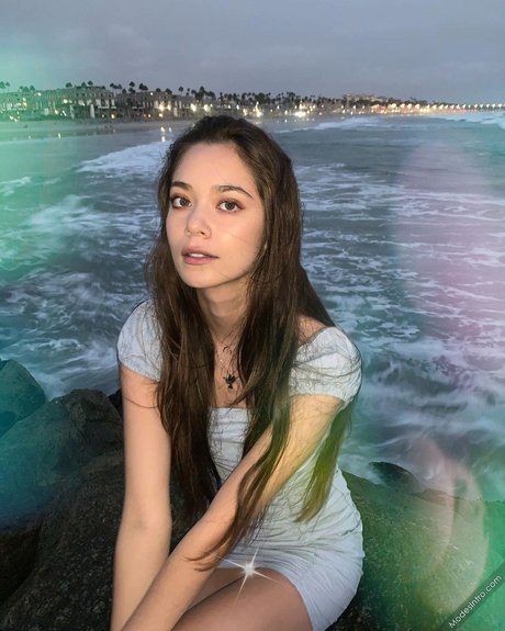 Melodi Flack_ star naked archive