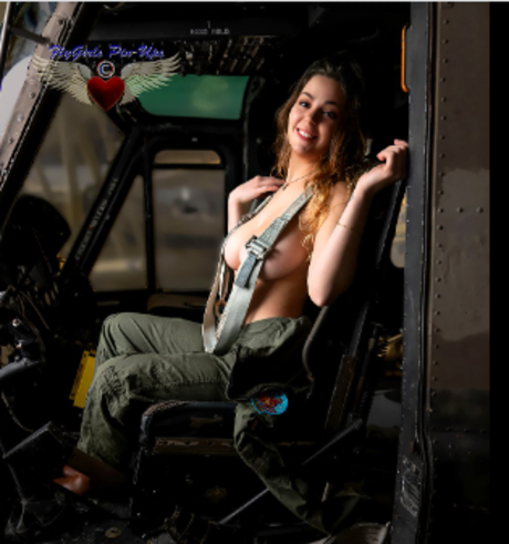 Rachelle Chelle Smith erotic pornstar pics