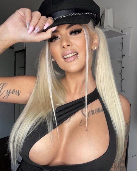 teen tits onlyfans porn images