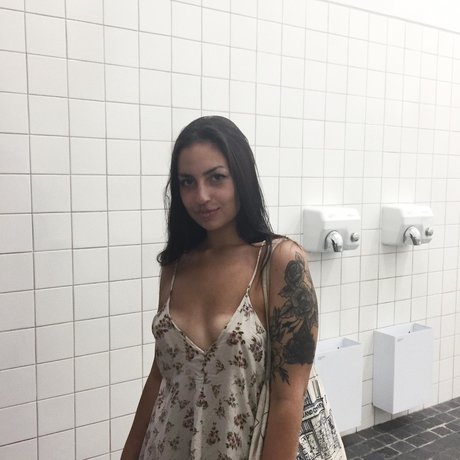 squirting pussy onlyfans sexy xxx photo