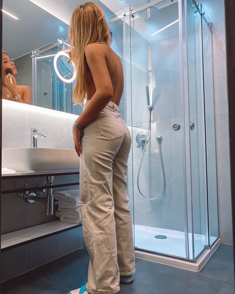 Alice De Bortoli_ high quality pornstar archive