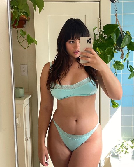 bikini model onlyfans beautiful xxx pictures