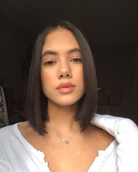 Saoirse Alicia Behzadi_ model gallery