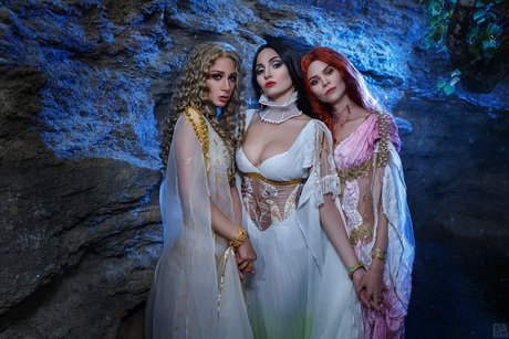 _Lana Ronina nude star pics