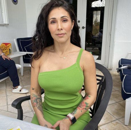 arab thick onlyfans art nude pic