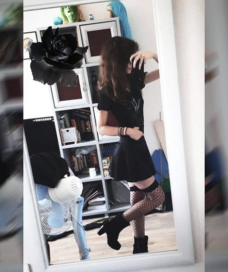 Michal Cosplay_ sexy star galleries