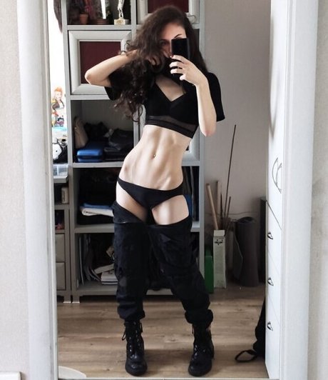 Michal Cosplay_ nude actress images