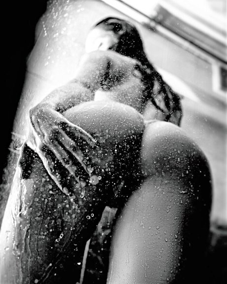 Ave Maria_ exclusive model pic