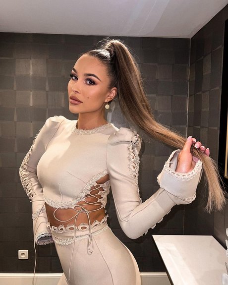 deepthroat princess onlyfans beautiful porn pics