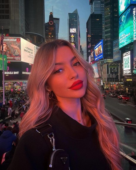 milf pussy onlyfans free nude image