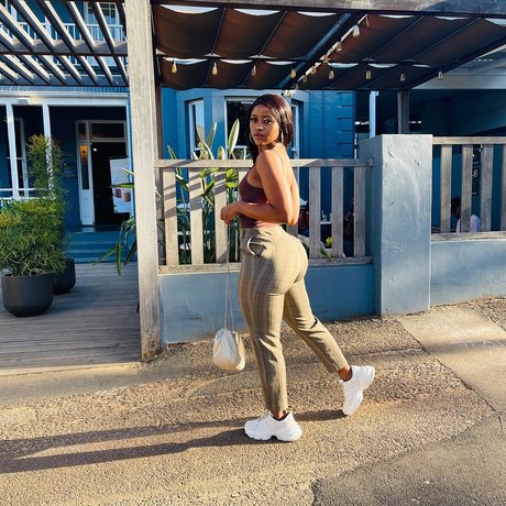 jeans ass onlyfans beautiful naked img