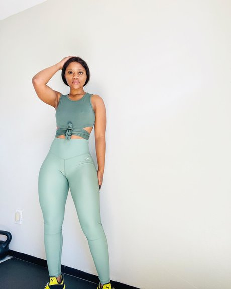 fitness coach onlyfans beautiful pictures