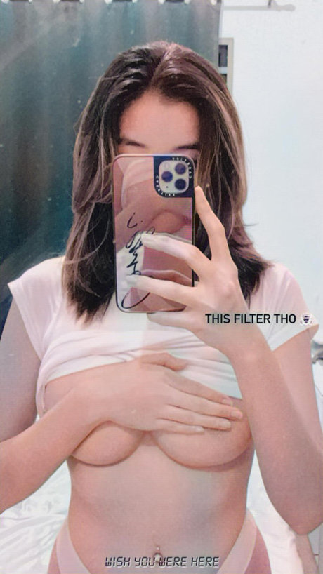 Alexis Corbi nude actress gallery