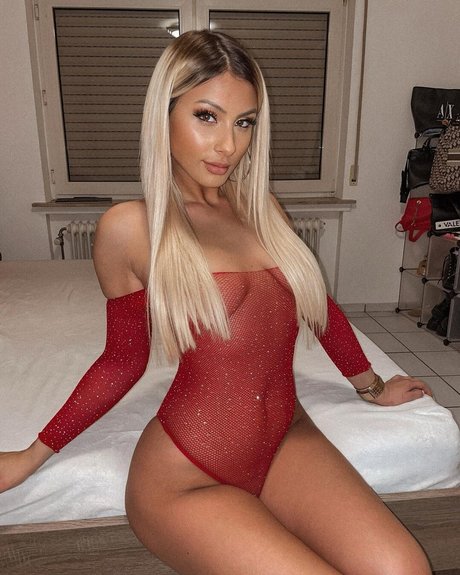 Vasilka Vazzzlegramm art pornstar pictures